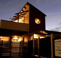 Black Dolphin Luxury Accommodation - Redcliffe Tourism