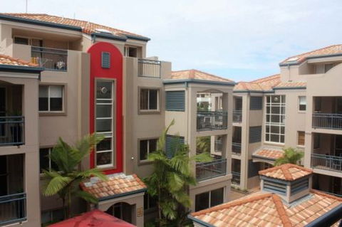 Montego Sands Resort - Redcliffe Tourism 1