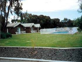 Highview Holiday Village - Redcliffe Tourism 0