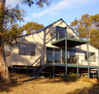 Frogs Hollow Retreat - Redcliffe Tourism