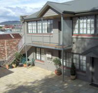 Georgina Cottage Accommodation - Redcliffe Tourism