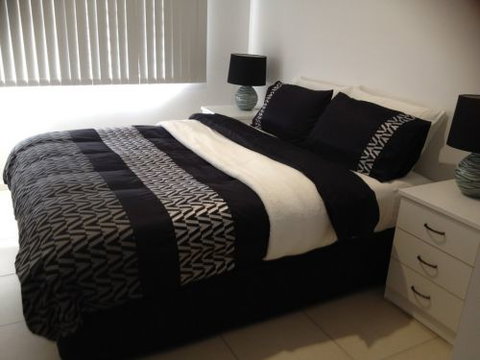 Belle Vue Studio - Redcliffe Tourism 5