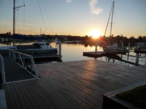  Redcliffe Tourism