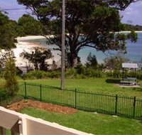 Driftwood Beach House Jervis Bay - Redcliffe Tourism