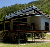 Creek Valley Rainforest Retreat - Redcliffe Tourism
