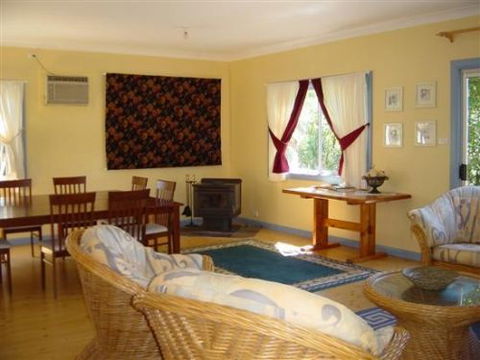 Euroka Homestead And Farm Cottage - Redcliffe Tourism 0