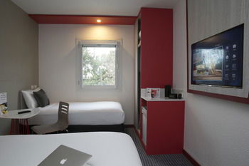 Ibis Sydney Airport - Redcliffe Tourism 9