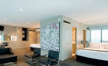 Mantra Bell City - Redcliffe Tourism 13
