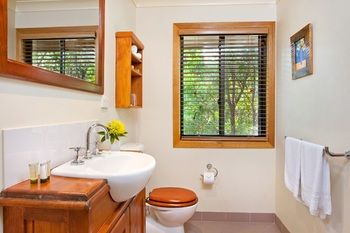 Lake Weyba Cottages Noosa - Redcliffe Tourism 10