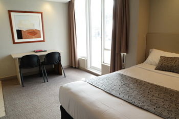 Parkville Place - Redcliffe Tourism 22