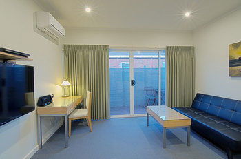 Buckingham International Serviced Apartments - Redcliffe Tourism 17