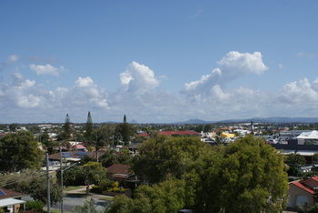 Beachside Resort - Kawana Waters - Redcliffe Tourism 7