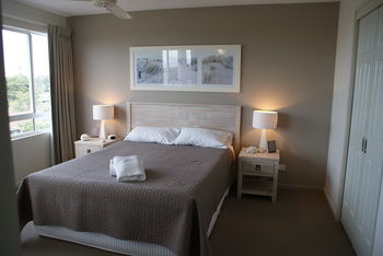 Beachside Resort - Kawana Waters - Redcliffe Tourism 9