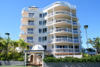 Beachside Resort - Kawana Waters - Redcliffe Tourism 20