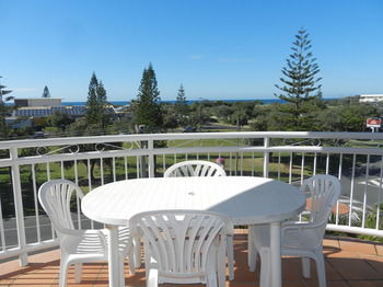 Beachside Resort - Kawana Waters - Redcliffe Tourism 39