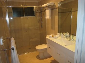 Brezza Bella Bed & Breakfast - Redcliffe Tourism 0