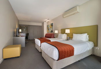 Quality Hotel Sands - Redcliffe Tourism 14