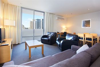 Amity South Yarra Apartments - Redcliffe Tourism 4