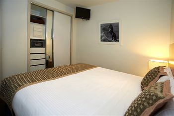 Amity South Yarra Apartments - Redcliffe Tourism 12