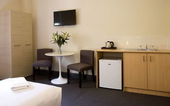 St Marks Lodge - Redcliffe Tourism 19