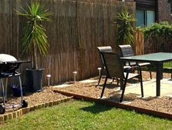 Taren Point Beach House - Redcliffe Tourism 7