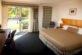 Retreat At Wisemans - Redcliffe Tourism 3