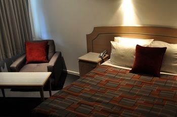 Nunawading Motor Inn - Redcliffe Tourism 43