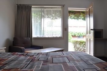 Nunawading Motor Inn - Redcliffe Tourism 45