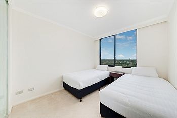 Wyndel Apartments - Herbert - Redcliffe Tourism 2