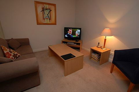 Executive Living - Redcliffe Tourism 1