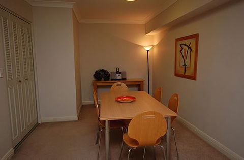 Executive Living - Redcliffe Tourism 2