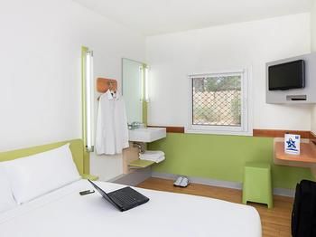 Ibis Budget Dandenong - Redcliffe Tourism 29