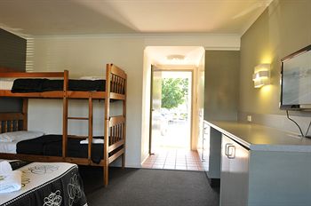 The Bayview Hotel - Redcliffe Tourism 21