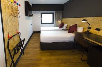 Ibis Budget Sydney East - Redcliffe Tourism 2