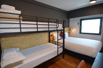 Ibis Budget Sydney East - Redcliffe Tourism 10