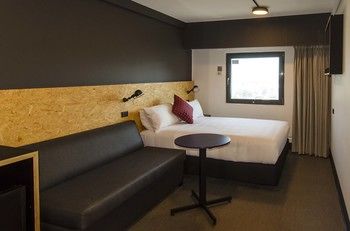 Ibis Budget Sydney East - Redcliffe Tourism 13