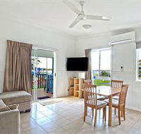 South Coast Retreat - Redcliffe Tourism