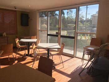 Ibis Budget Casula Liverpool - Redcliffe Tourism 5