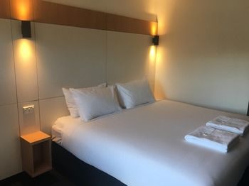 Ibis Budget Casula Liverpool - Redcliffe Tourism 8