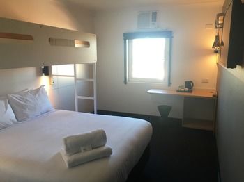 Ibis Budget Casula Liverpool - Redcliffe Tourism 12