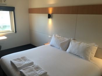 Ibis Budget Casula Liverpool - Redcliffe Tourism 13