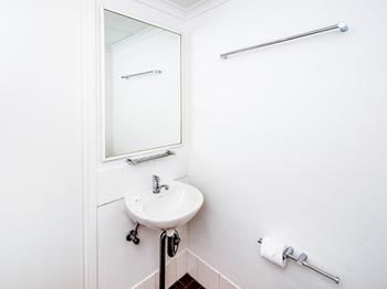 Ibis Budget Casula Liverpool - Redcliffe Tourism 39