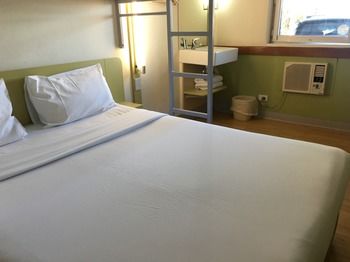 Ibis Budget Campbelltown - Redcliffe Tourism 12