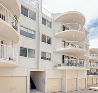 Bayviews amp Harbourview Holiday Apartments - Redcliffe Tourism