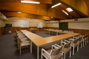 Ferndale - Redcliffe Tourism 1