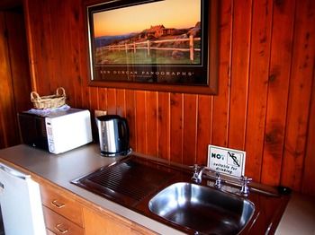 Ferndale - Redcliffe Tourism 10