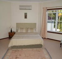 Kingfishers Manor  Noosa - Redcliffe Tourism