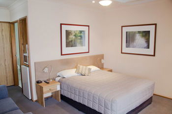 Baybrook Motor Inn & Apartments - Redcliffe Tourism 12