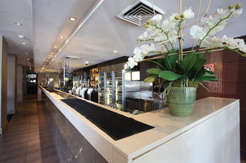Royal Hotel Randwick - Redcliffe Tourism 6