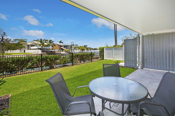 Jacaranda Noosa - Redcliffe Tourism 31